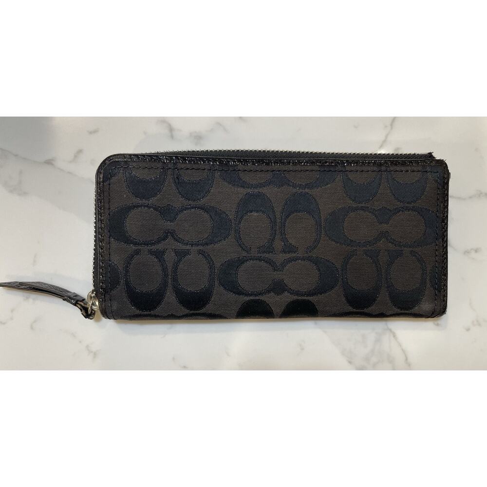 Coach Long Signature Logo Signature Zip Chocolate Brown Canvas Wallet Clutch - Picture 2 of 7